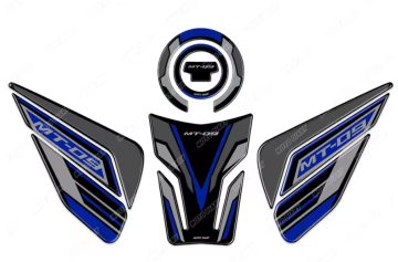 Yamaha MT09 Tank Pad ve Puig Çamurluk Karbon