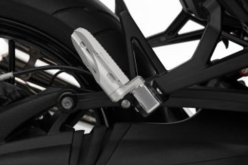 BMW R 1300 GS ve GS Adventure Wunderlich Vario Ayak Dayanağı Gümüş