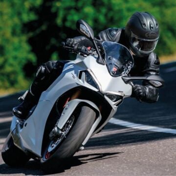 Arai RX-7 V Evo Black Frost Kapalı Kask