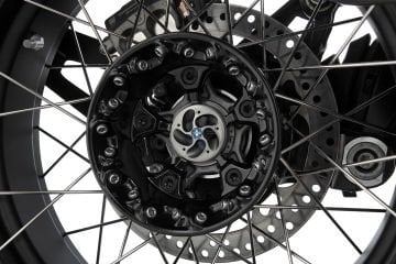 BMW R 1300 GS ve GS Adventure Wunderlich Hub kapağı TORNADO - Titanyum