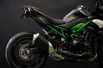 Kawasaki Z900 2025+ Evotech Kısa Plakalık